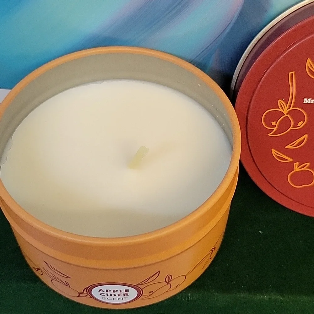 Mrs. Meyer's Apple Cider Scented Soy Candle 82g New In Can